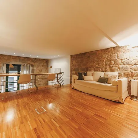 Bravissimo Cort Reial 15, Monthly * Girona