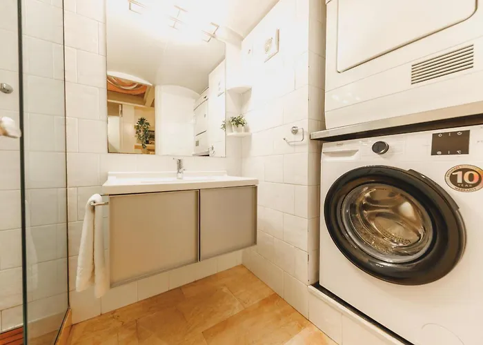 Διαμέρισμα Bravissimo Cort Reial 15, Monthly Χιρόνα